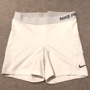 WHITE NIKE PRO SLIDING SHORTS